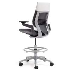 Drehstuhl schwarz Bürostuhl ergonomisch Bürodrehstuhl Design Steelcase Gesture Schalterstuhl