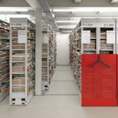 Archiveinrichtungen Regale mauser RR 409 Rollregal Archiv Büro