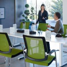 Besucherstuhle grün Konferenzstühle Büro Sedus black dot net Freischwinger