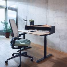 Höhenverstellbarer Schreibtisch elektrisch ergonomische Schreibtische Home Office Sedus se:desk home
Schublade optional
Sichtschutz mit integrierter Ablageplatte
Tischplatte mit abgerundete Ecken