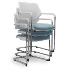 Freischwinger stapelbar Besucherstuhl Besucherstühle mit Armlehnen Konferenzstuhl Steelcase QiVi